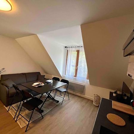 Appartement Centre-Ville / 6 Prsn / Bord Du Doubs / Au Pied De La Citadelle 브장송 외부 사진