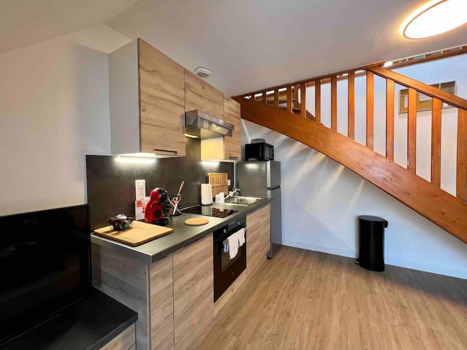 Appartement Centre-Ville / 6 Prsn / Bord Du Doubs / Au Pied De La Citadelle 브장송 외부 사진